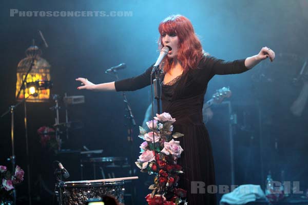 FLORENCE AND THE MACHINE - 2009-11-07 - PARIS - La Cigale - 